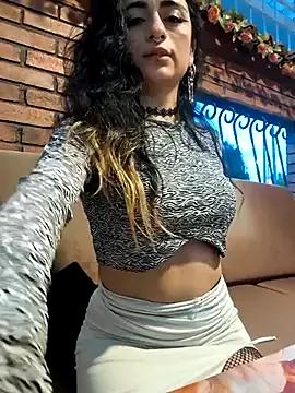 Lila_Desiree on StripChat 