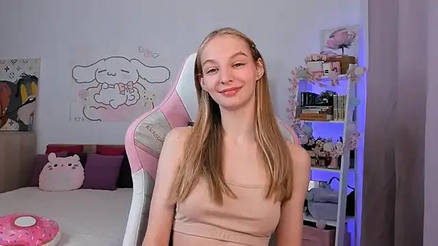 Lili_Lucky — Fuck my petite small ass with a dildo