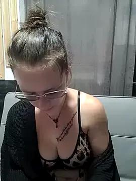 Lilith__Mystery on StripChat 