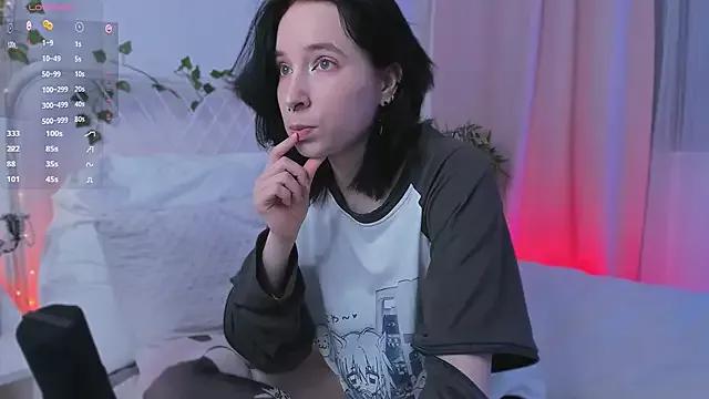 lilithlunna on StripChat 