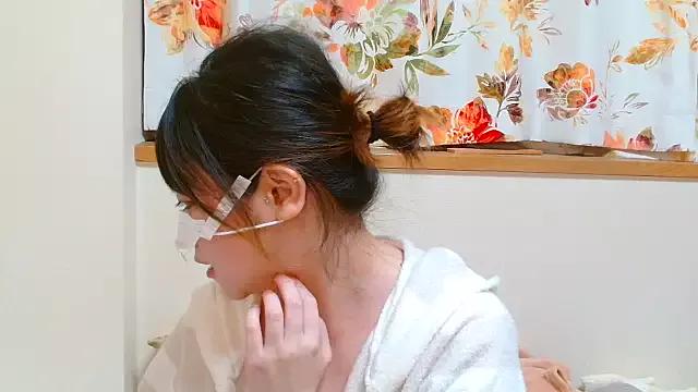 liliyRiSAcha-n on StripChat 