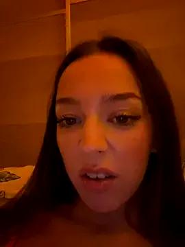 LillieOlive on StripChat 
