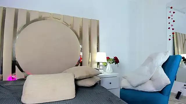 Lilly1006 on StripChat 