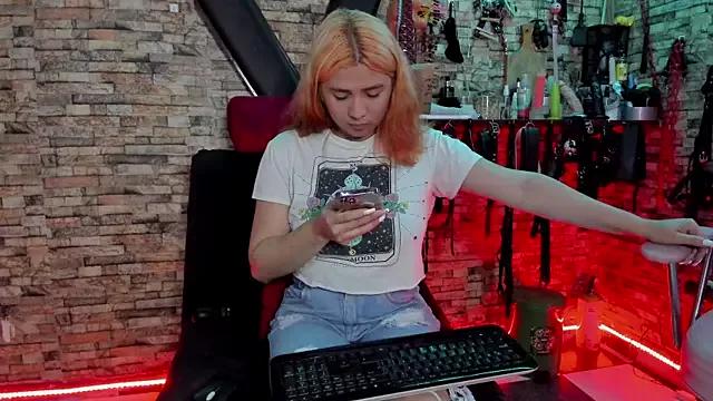 Liltildeman_moon on StripChat 