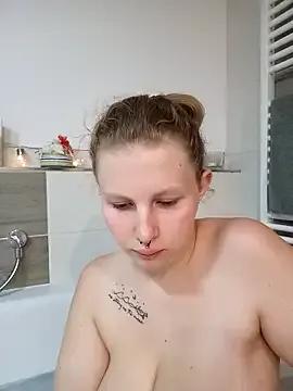 LinaMayer — Flash Pussy 