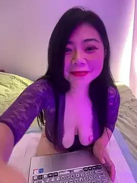 linlin886 on StripChat 