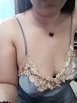 Liqinqin on StripChat 