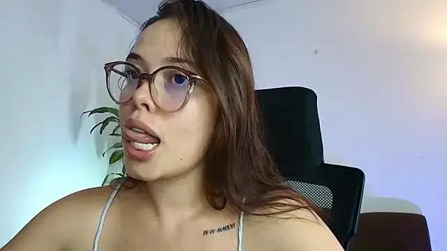 lisbet21x — blowjob with saliva
