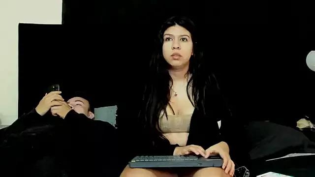 lissandthor13 on StripChat 