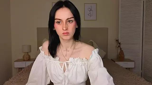 Little_moly999 on StripChat 