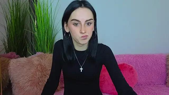 Little_moly999 on StripChat 