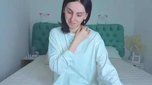 Little_moly999 on StripChat 