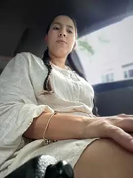 LittleDoll___ on StripChat 