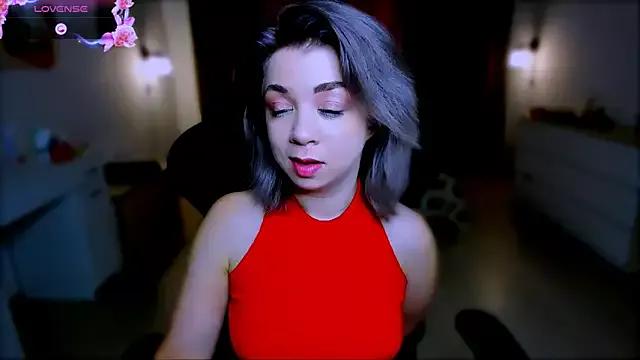 littleSiyfairy on StripChat 