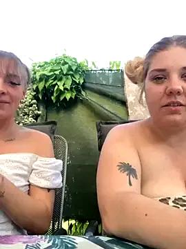 LizzyLush_ — Squirt Public