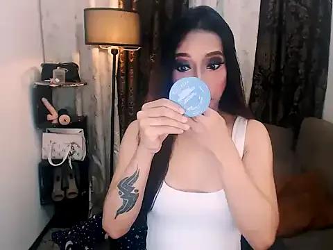 lobbysweetfuckerx on StripChat 
