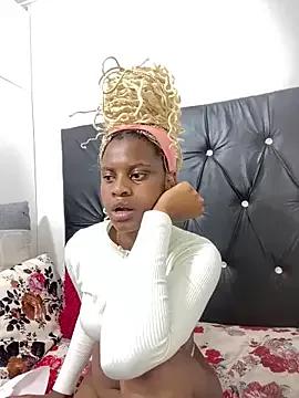 LOLAx01 on StripChat 