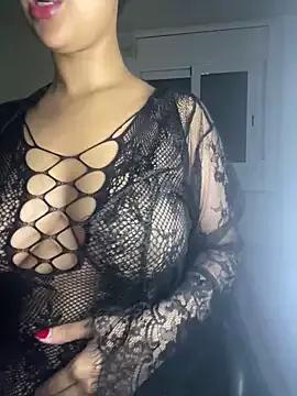 LOLO_QUEEN_ARABE on StripChat 