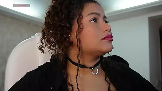 loly_marce on StripChat 