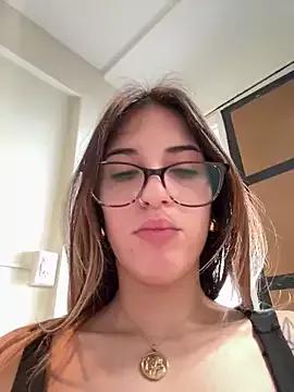 Lolykush on StripChat 