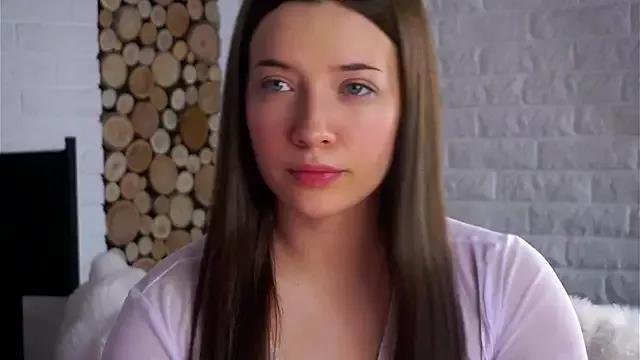 LowOncoming on StripChat 