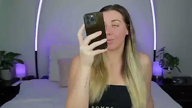 Lulu_berkeley — Group on StripChat