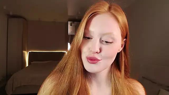 lulu_moonmoon on StripChat 