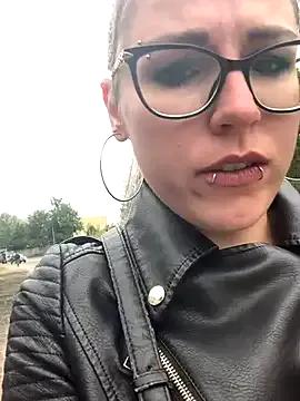 LunaDarknes on StripChat