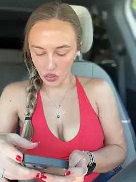 lunagirl13 — Freechat on StripChat