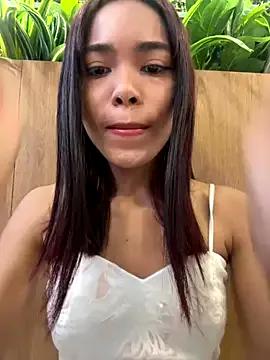 luxurykatty on StripChat 
