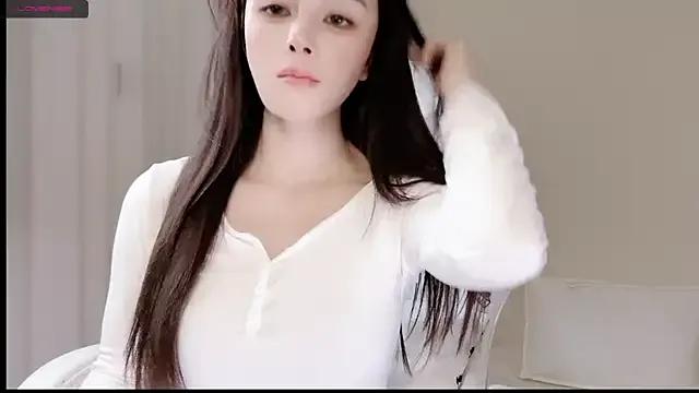 lvy-w — Freechat on StripChat