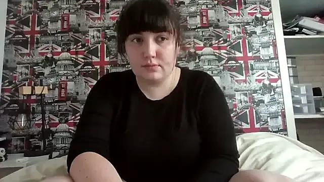 Lynylou on StripChat 