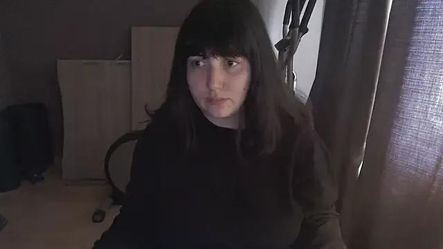 Lynylou on StripChat 