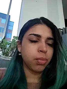 lyra-rain on StripChat