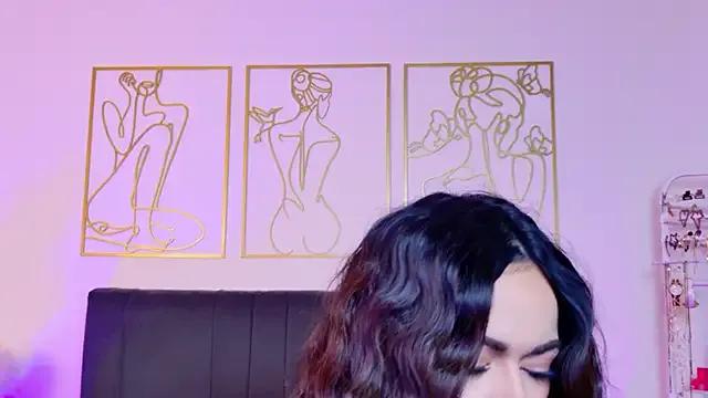 Lyra_Valtierra — Lick Dildo, blowjob and saliva