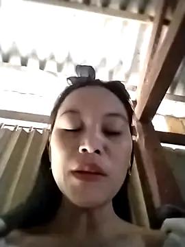 Maipm18 — Freechat on StripChat