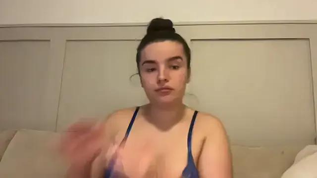 maisiesmithx — freaky fridayyyy lets get naughty