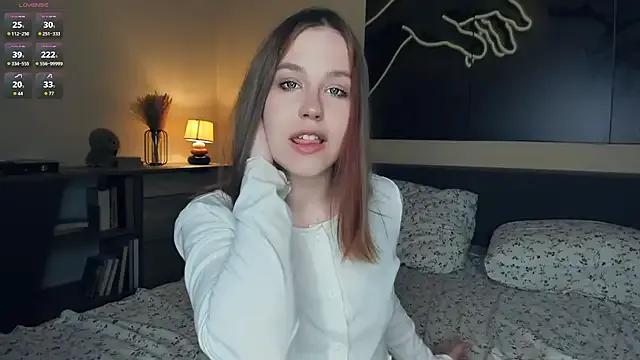 MaliaBourraine — Make my ass red in doggy