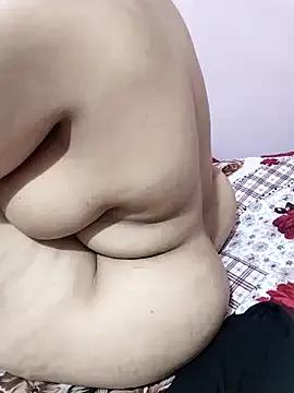 Mama_Queen_ on StripChat 