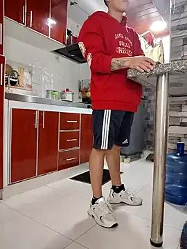 Masterblue_hot on StripChat
