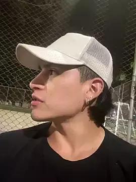 MaxxxSteil on StripChat 