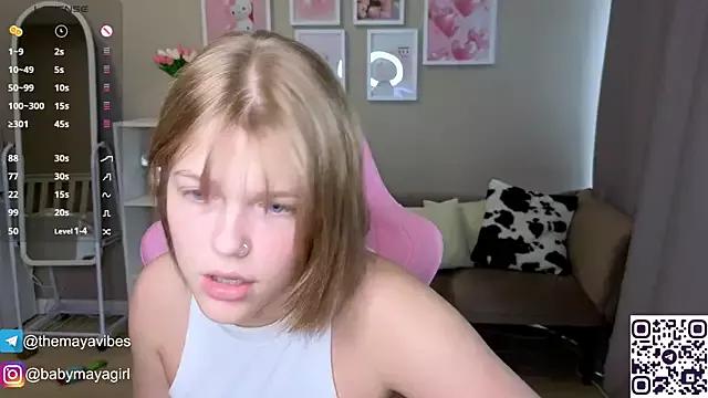 Maya_Rave on StripChat 