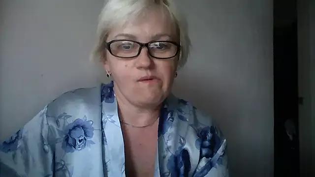 Mayya4321 on StripChat 