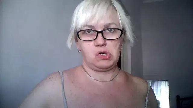 Mayya4321 on StripChat 