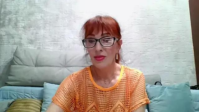 Mellana on StripChat 