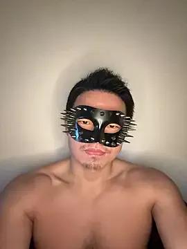 meme_n on StripChat 