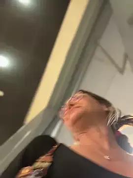MessyNastyQueen on StripChat 