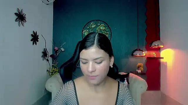 Mia_ynocolucci on StripChat