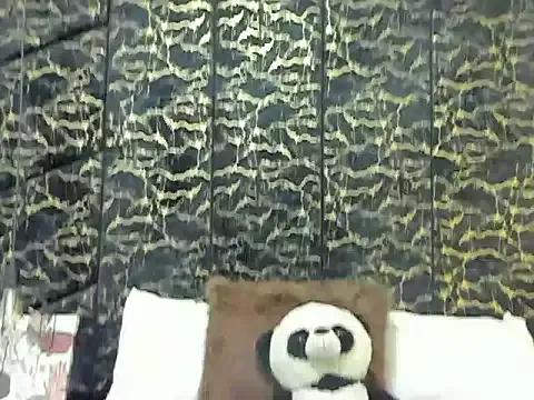 MiaCours on StripChat