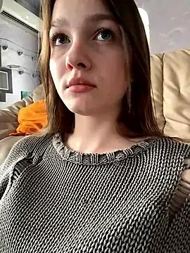 MichelleRoux on StripChat